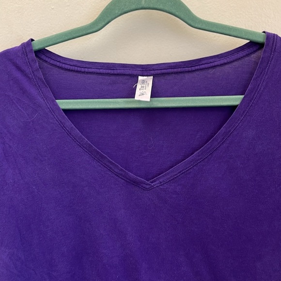 NWOT Tee Shop Purple T-Shirt Size Large - Picture 10 of 11